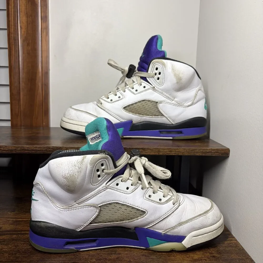 Size 6.5Y - Nike Air Jordan 5 Alternate Grape
